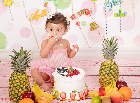 Smash the cake photo session by edilane silva photography hudson ma